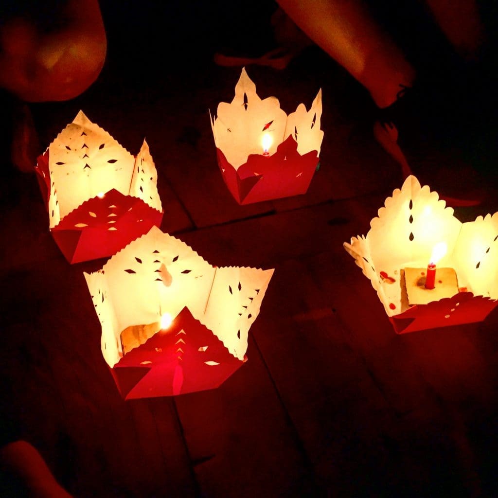 Lanterns in Hoi An floating down the river